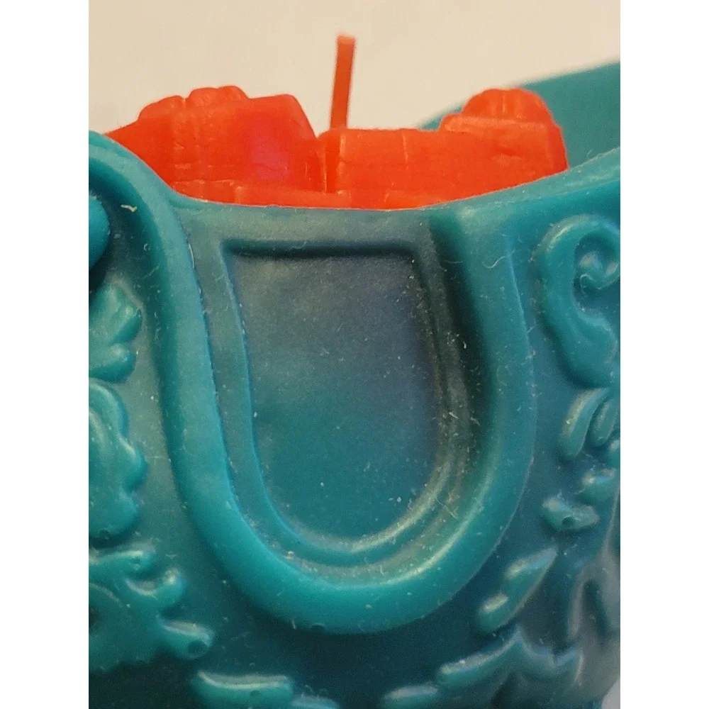 VTG Avon Sleigh Bayberry Candle 1970s Collectible Wax Christmas Display w/ Box